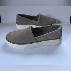 TOMS Women's New Shoes Comfort Slip-On Suede/Leather Gray Size 6,5 Platform